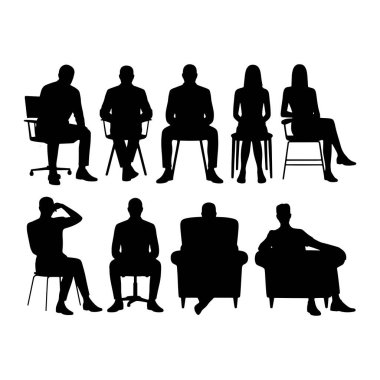 Çeşitli pozlarda oturan siyah siluetlerden oluşan bir grup farklı oturma şekilleri üzerinde duruyor. Şekiller belden ayağa kadar tasvir ediliyor, bazıları kollarını ve kafalarını gösteriyor. Oturma odalarında tekerlekli sandalyeler var.