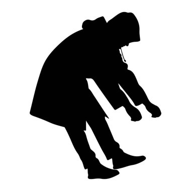 Kapüşonlu ceketli bir kişinin siyah silueti beyaz bir arkaplana karşı dinamik bir düşme pozuyla tasvir edilir. Rakam kollarını aşağı doğru uzatarak öne doğru eğiliyor, bu da bir iniş ya da denge kaybı olduğunu gösteriyor. Kaputu kaldırdık., 