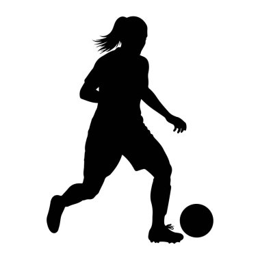 Hareket halindeki bir kadın futbolcunun silueti futbol topu sürüyor. Rüzgarda savruluyor gibi görünen bir at kuyruğu var. Oyuncu şortlu ve kramponlu bir üniforma giyiyor, bu da atletik bir aktivite ya da oyun olduğunu gösteriyor. Görüntü... 