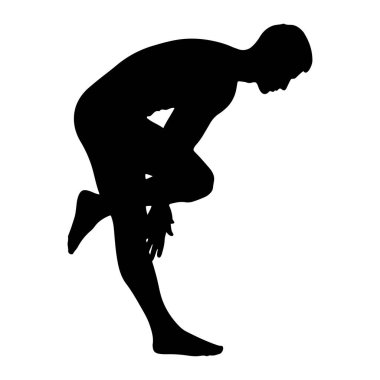 Bir kişinin siyah bir silueti, bir bacağı bükük ve diğeri de uzamış şekilde aşağıya doğru eğildiği resmedilir. Şekil, düz beyaz bir arkaplan üzerinde izole edilmiş, dinamik bir duruş sergiliyor..