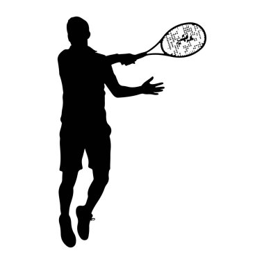 Havadaki bir erkek tenisçinin siyah silueti raketinin dinamik salıncakta sallanışı sırasında yakalandı. Vücudu güçlü bir hareketle bükülmüş, atletik şort ve ayakkabılar giyiyor. Raket görünmeyen bir topa vurmak için konumlandırıldı.
