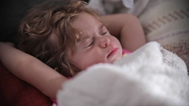 Beautiful Little Girl Sleeping Top Blankets Moves Her Eyes Moment — Wideo stockowe
