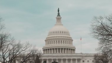 Washington, DC 'de gündüz vakti ABD Kongre Binası' nı vurdu. Yüksek kalite 4k görüntü