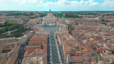 Roma, İtalya 'daki Vatikan Şehri üzerinde gündüz kuşağı görüntüsü. Yüksek kalite 4k görüntü