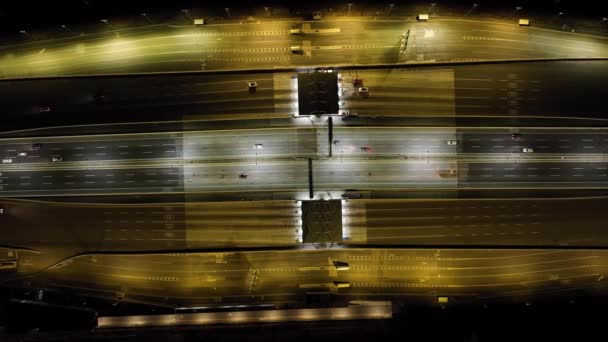 Légi Felvétel Autópálya Autópálya Autópályadíj Beszedési Pontjáról Éjszaka Angostude Del — Stock videók
