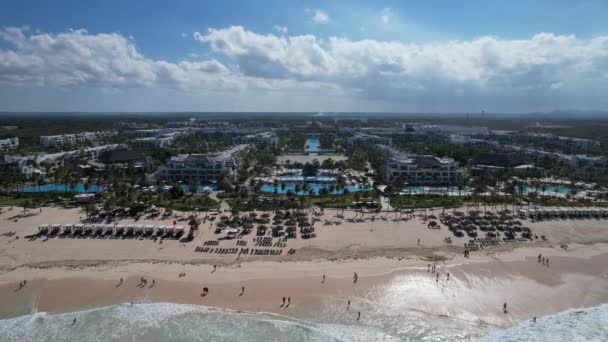 Nice View Entertainment Area Pools Restaurants White Sand Beach Blue — Wideo stockowe