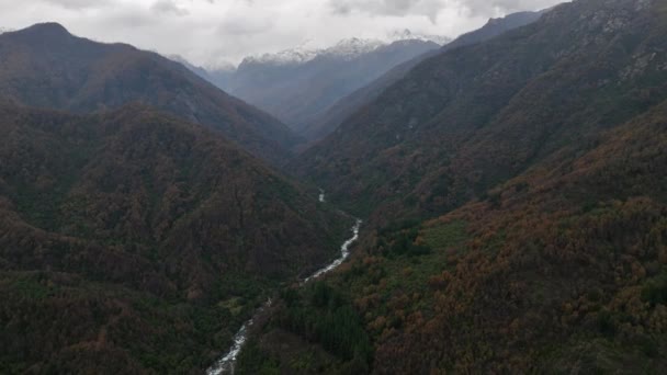 Widok Drone Górskiej Rzeki Andach Chile — Wideo stockowe