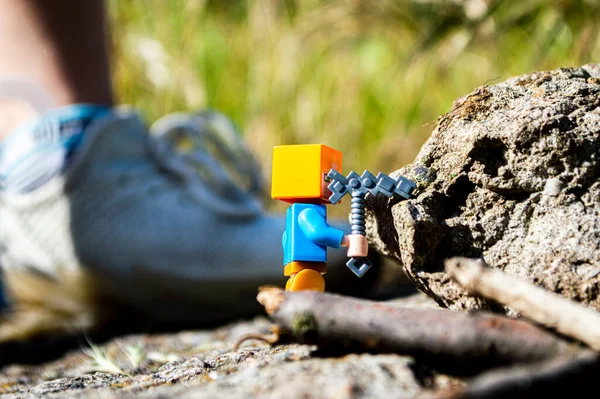 Mieszkaniec Minecraft Lego Motyką — Zdjęcie stockowe