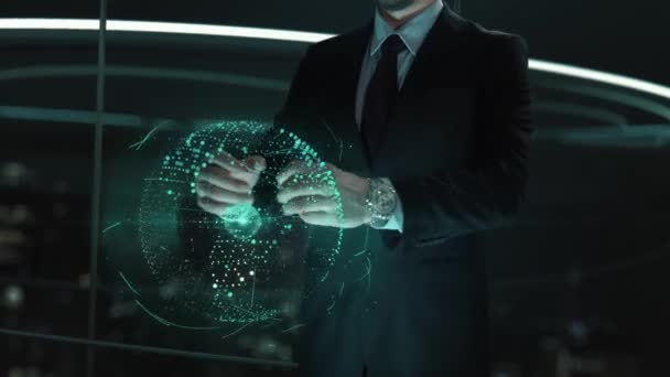 Empresário Com Holograma Futuro Com Tablet Futurista Com Palavras Sucesso — Vídeo de Stock