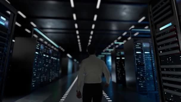 관리자 비즈니스맨 이동하는 디지털 데이터 흐름을 데이터 — 비디오