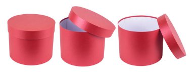 Beyaz arkaplanda kırmızı yuvarlak hediye kutuları koleksiyonu