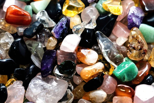 Μια Ποικιλία Από Όμορφους Θεραπευτικούς Κρυστάλλους Και Πέτρες — Φωτογραφία Αρχείου