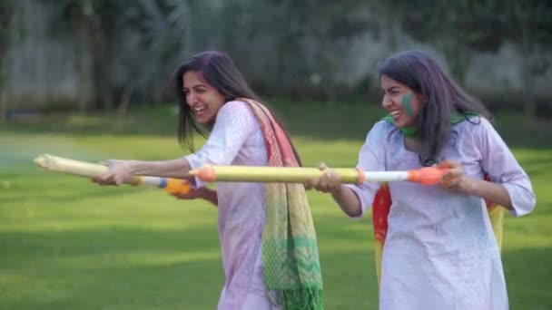 Женщины Индии Празднуют Холи Открытом Воздухе — стоковое видео
