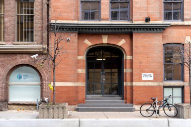 Toronto, Kanada - 9 Kasım 2020: Toronto, Kanada 'daki Araştırma Stratejisi Grubu merkez binası. Araştırma Stratejisi Grubu bir öngörü ve danışmanlık şirketidir..