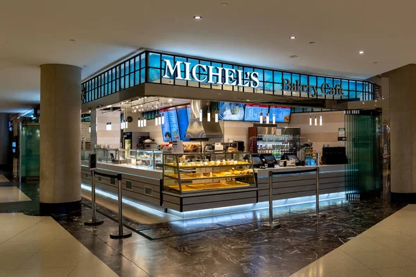 加拿大多伦多 2020年10月28日 米歇尔面包店 Michel Bakery Caf Store 米歇尔面包店是一家受法国启发的面包店 — 图库照片