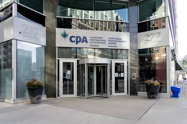 カナダ トロント 2019年10月24日 カナダのトロント本社 カナダの公認会計士 Cpaカナダ カナダの会計職を代表しています — ストック写真