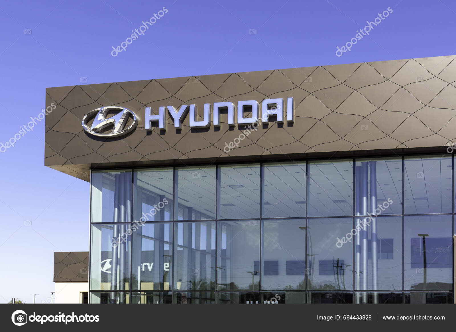 ORLANDO USED CAR DEALERSHIP visual data 2