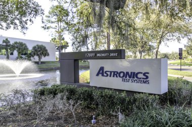 Orlando, Florida, ABD - 8 Şubat 2020: Orlando, Florida, ABD 'deki Astronik Test Sistemleri İşareti. Astronics Corporation, ABD 'li bir havacılık elektronik şirketidir.. 