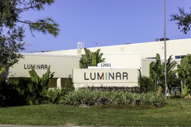 Luminar Teknoloji Merkezi 8 Şubat 2020 tarihinde Orlando, Florida, ABD 'de gösterilmektedir. Luminar Teknolojileri, Inc. araçlar için LiDAR tabanlı sensörler geliştirir ve üretir..  
