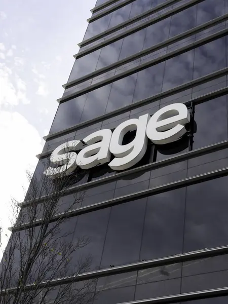 アトランタ ジョージア 2020年1月16日 アトランタ ジョージア 米国の建物にサイン Sageは 統合会計 決済システムのための市場リーダーです — ストック写真