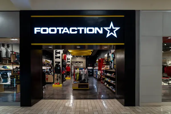 Footaction Store Sign Shopping Mall — Stock Photo, Image