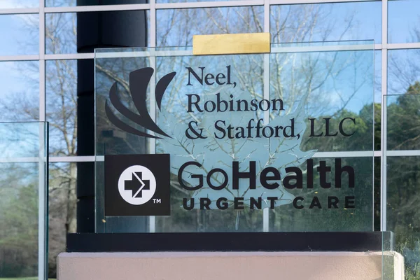 美国佐治亚州亚特兰大 2020年1月16日 位于美国佐治亚州亚特兰大的公司总部的Gohealth Emergency Care标志 — 图库照片