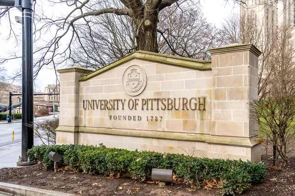 Pittsburgh Pennsylvania Usa January 2020 University Pittsburgh Pitt Sign Pitt — Stock Photo, Image