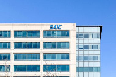 Tysons Corner, Virginia, USA- 1 Mart 2020: Tysons Corner, Virginia, ABD 'deki SAIC ofis binası, bir Amerikan şirketi devlet hizmetleri ve bilgi teknolojileri desteği sunmaktadır..