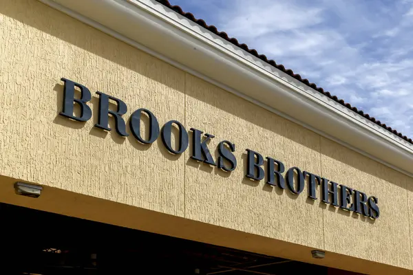 Orlando Florida Usa February 2020 Brooks Brothers Store Sign Wall — Stock Photo, Image