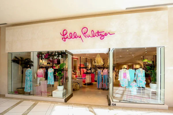 Tampa Florida Usa February 2020 One Lilly Pulitzer Store Mall — Stock Photo, Image