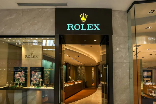 美国佛罗里达州坦帕 2020年2月23日 美国佛罗里达州坦帕的劳力士店面 劳力士 Rolex 是一家瑞士奢侈品手表制造商 — 图库照片