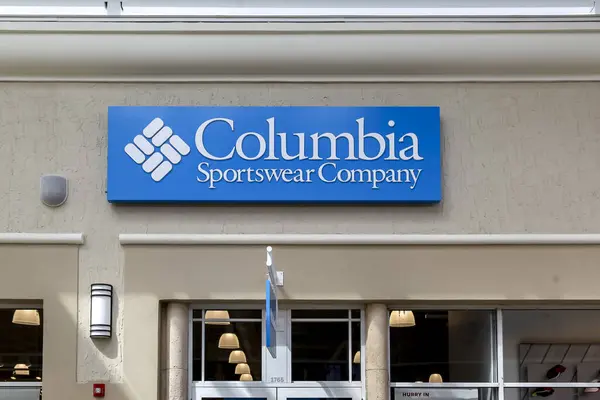 Orlando Florida Usa Februari 2020 Columbia Sportswear Store Sign Boven — Stockfoto