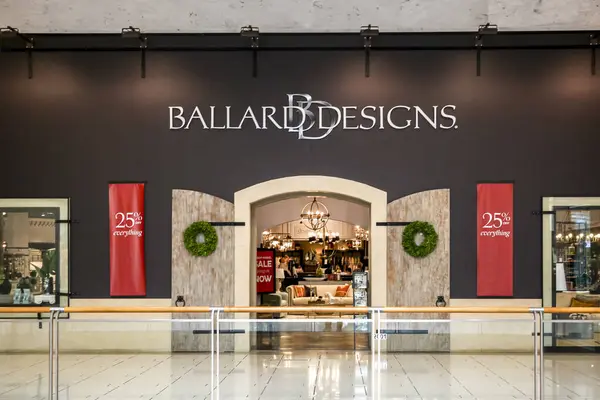 Tampa Flórida Eua Fevereiro 2020 Ballard Designs Storefront Tampa Flórida — Fotografia de Stock