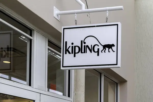 Orlando Florida Usa Februari 2020 Kipling Aropostale Skylt Orlando Florida — Stockfoto