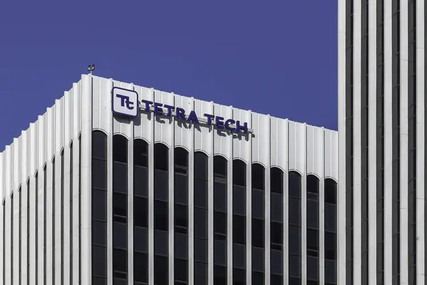 Washington Usa Marzo 2020 Segno Tetra Tech Sull Edificio Degli — Foto Stock