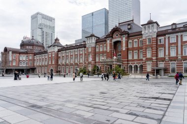 Tokyo, Japonya - 20 Mart 2019: Tokyo İstasyonu, Chiyoda City, Tokyo, Japonya 'da bir tren istasyonu.
