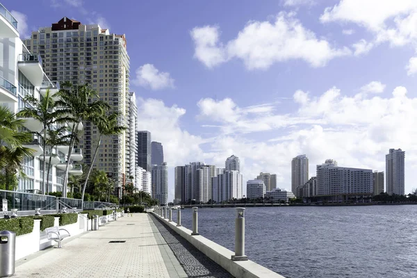 Miami Florida Vereinigte Staaten Mai 2019 Gebäude Wasser Miami Florida — Stockfoto