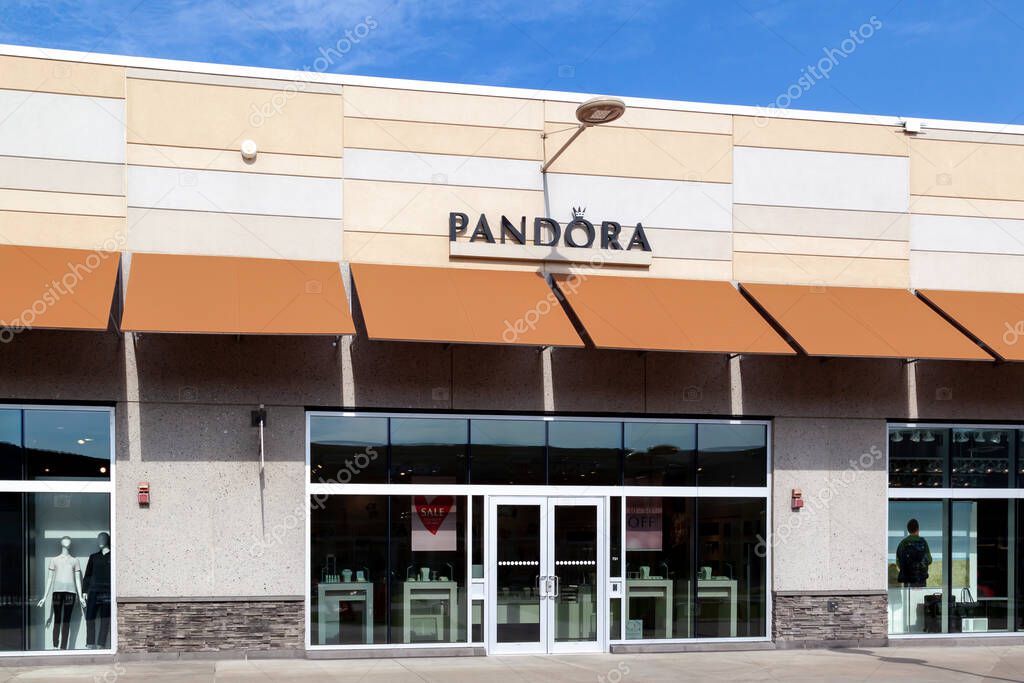 Niagara On the Lake, Canada- September 10, 2019: Pandora storefront in Outlet Collection at Niagara. Pandora is an international Danish jewelry manufacturer and retailer.