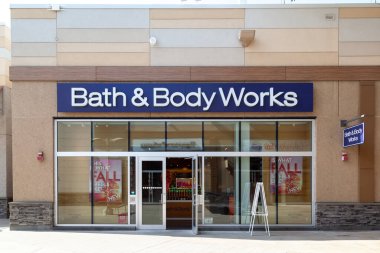 Bath and Body Works mağazası 10 Eylül 2019 tarihinde Kanada 'nın on-the-Lake, Niagara-on-the-Lake kasabasında görülmüştür. Bath ve Body Works, LLC. Amerikalı bir perakendecidir..