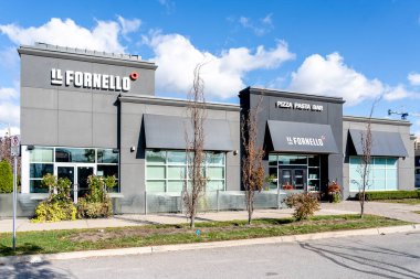 Richmond Hill, Ontario, Kanada - 14 Ekim 2019: Richmond Hill, Ontario, Kanada 'daki Il Fornello restoranının dışı. IL ForNELLO, Kanadalı sıradan bir İtalyan restoran grubu..