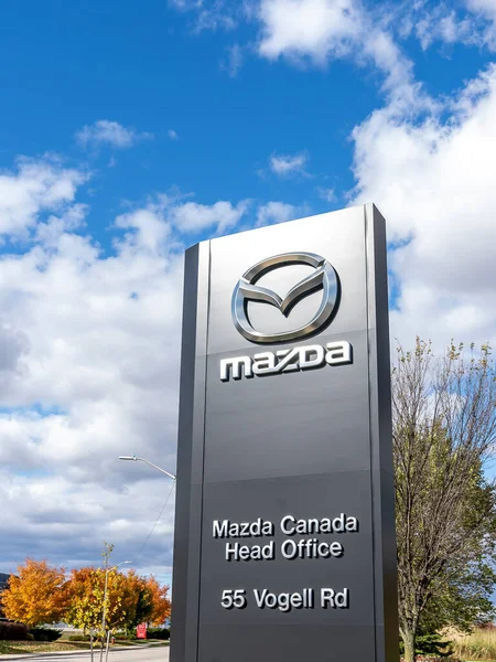 Richmond Hill Ontario Kanada Oktober 2019Mazda Pylon Sign Dengan Langit — Stok Foto