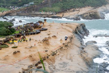 Yehliu Doğal Manzara Tayvan 'daki Yehliu Geopark' ta. Yehliu Geopark birçok eşsiz jeolojik oluşuma ev sahipliği yapmaktadır..