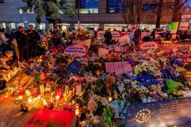 Mel Lastman Meydanı 'nda anma