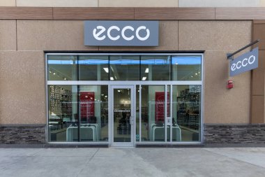 Niagara Gölünde, Kanada 'da 4 Mart 2018' de Danimarkalı bir ayakkabı üreticisi ve perakendecisi olan Niagara 'daki Outlet Koleksiyonunda ECCO mağazası..