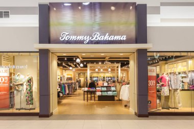 Toronto, Kanada - 12 Şubat 2018: Tommy Bahama, Toronto 'daki Vaughan Mills alışveriş merkezleri, Seattle merkezli günlük, erkek ve kadın spor giyim ve aktivite kıyafetleri üreticisi. 