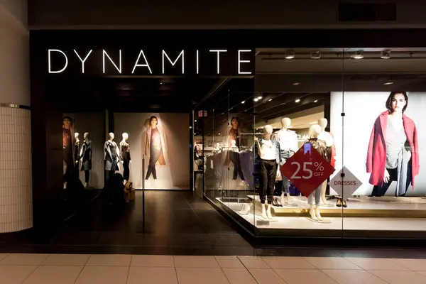 Toronto Canadá Fevereiro 2018 Loja Dynamite Shopping Eaton Centre Groupe — Fotografia de Stock