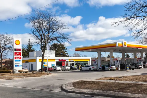 Toronto Canadá Março 2018 Posto Gasolina Shell Shell Canada Limited — Fotografia de Stock