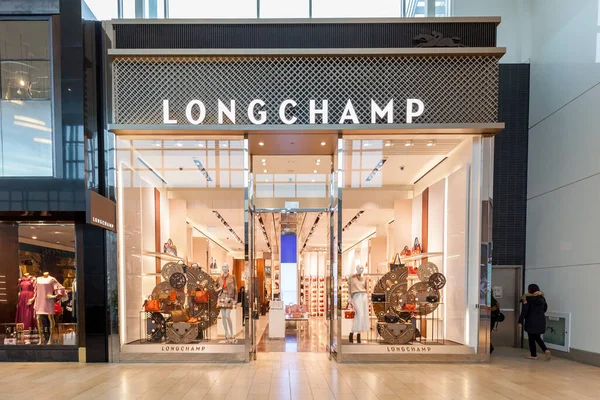 Toronto Kanada Şubat 2018 Toronto Daki Alışveriş Merkezinde Longchamp Mağazası — Stok fotoğraf