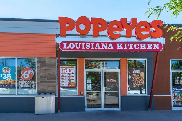 Toronto Canada June 2018 Popeyes Louisiana Kitchen Restaurant Toronto Popeyes — Stock Photo, Image