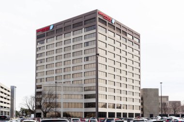 Toronto, Kanada... 27 Nisan 2018: Toronto 'daki Uyuşturucu Marketi merkez binasının dış görüntüsü. Eczacı Marta, Kanada 'da bir perakende satış zinciri.. 